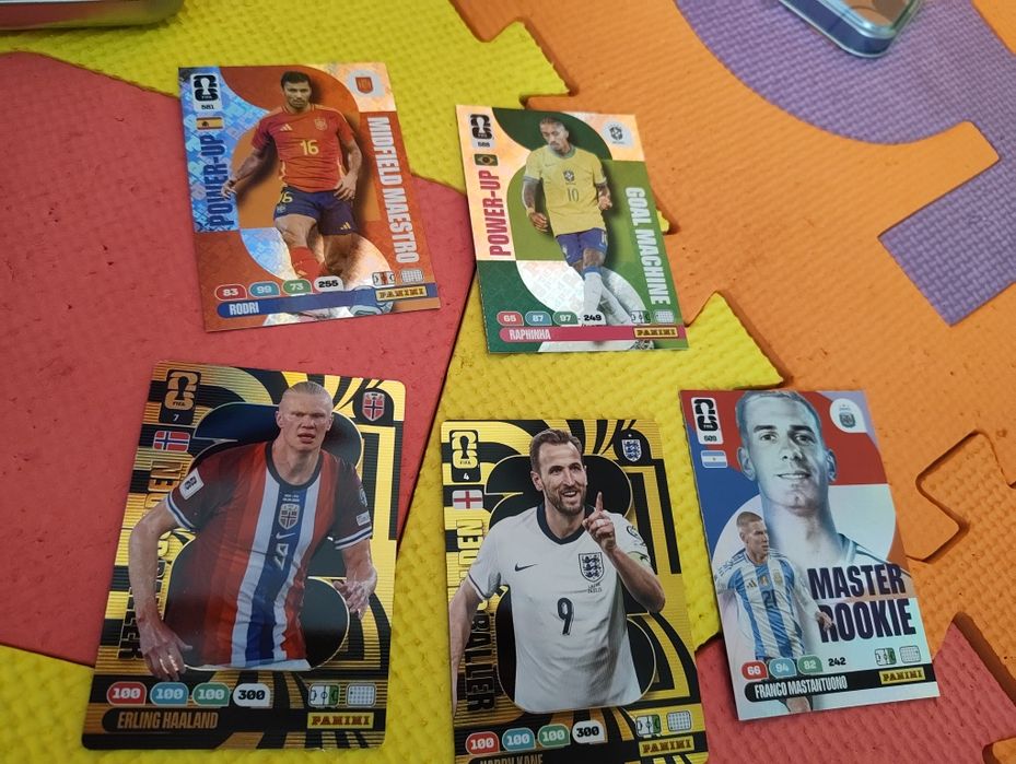 Lot Panini Adrenalyn XL 2026 – Golden Baller, Power-Up, Master Rookie