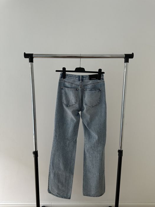 Blugi Stradivarius D92