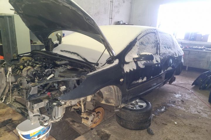 Compresor AC 9659875880 Peugeot 307 2005 1.6 HDi MT (110 hp)