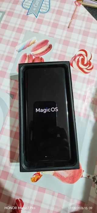 Продавам Honor 90 12/512GB