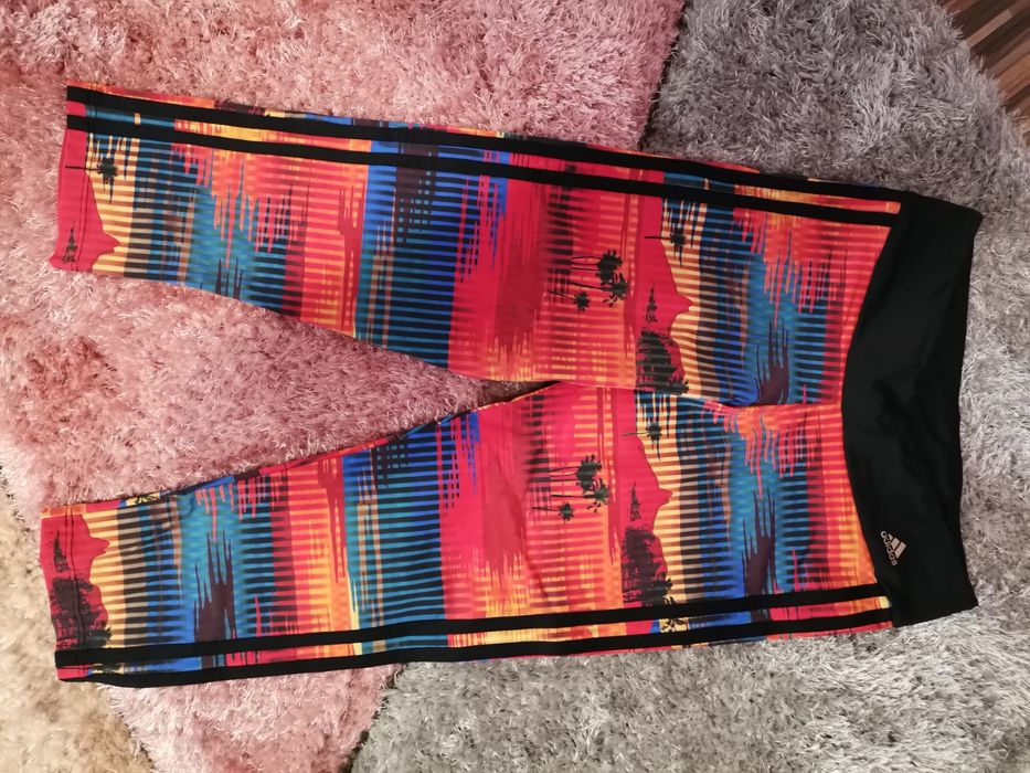 Оригинални дамски клин Adidas!