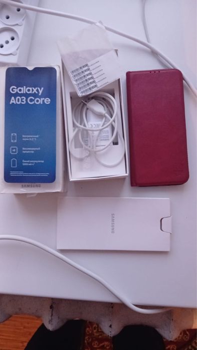 Продам телефон Samsung A03 Core