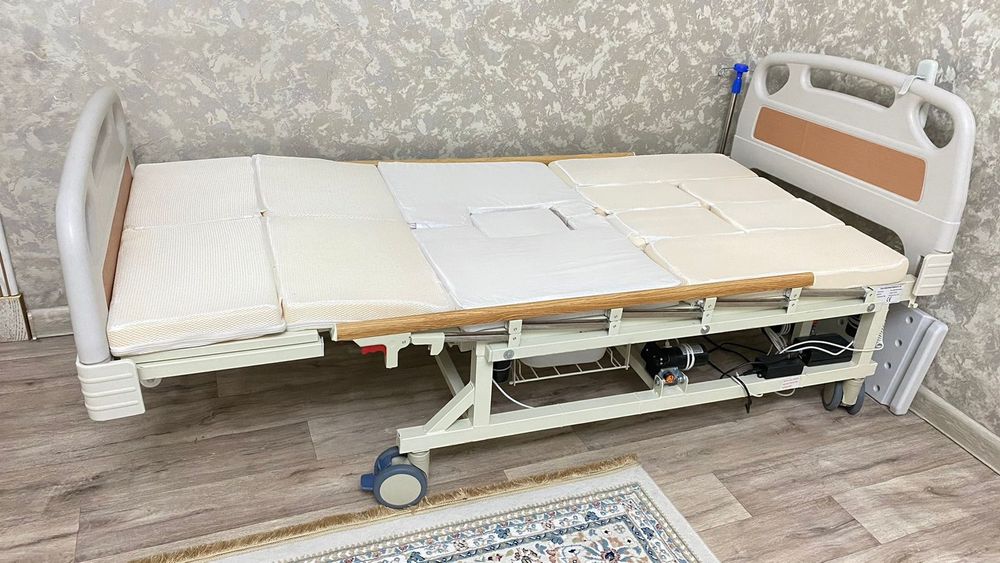 Медицинский кровать трансформер