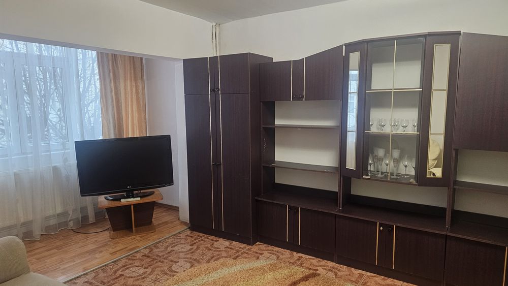 De închiriat apartament 2 camere