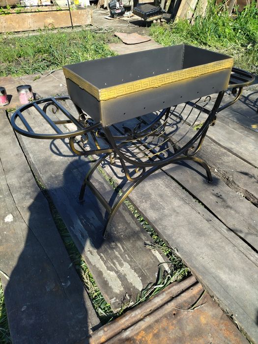 Продам мангал новый