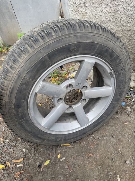 Диски с резиной нива