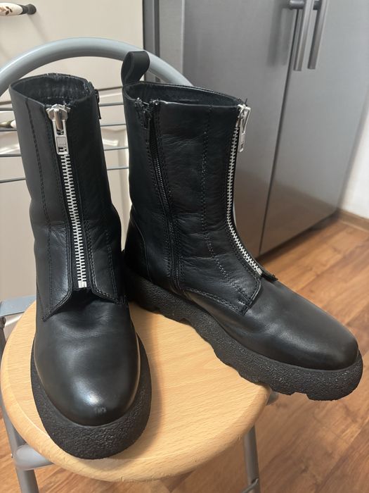 Botine din piele medicine nr. 41
