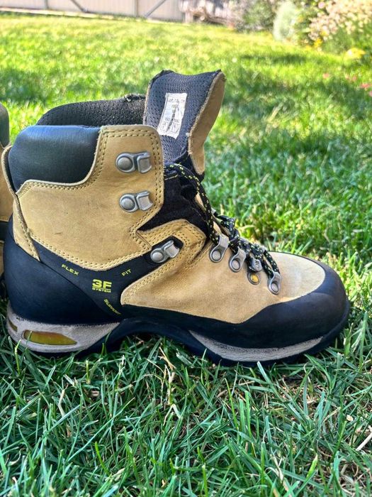 Bocanci drumetie Salewa dama, 38