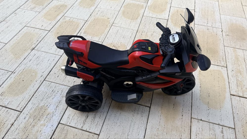 Masina Gip electrica,Motocicleta electrica ,Doar predare personala din Oradea