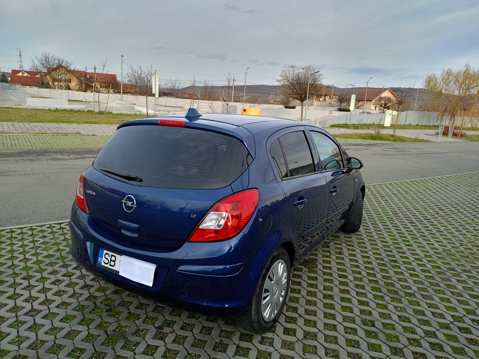 Vând autoturism Opel CORSA