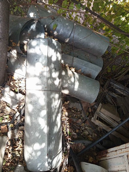 Tablă zincată 1x2 m, nefolosită, ideală pentru acoperiș, gard, magazie