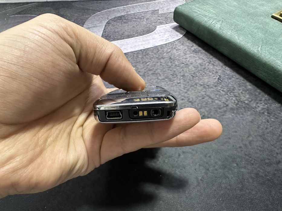 Nokia E51 orginal sotiladi