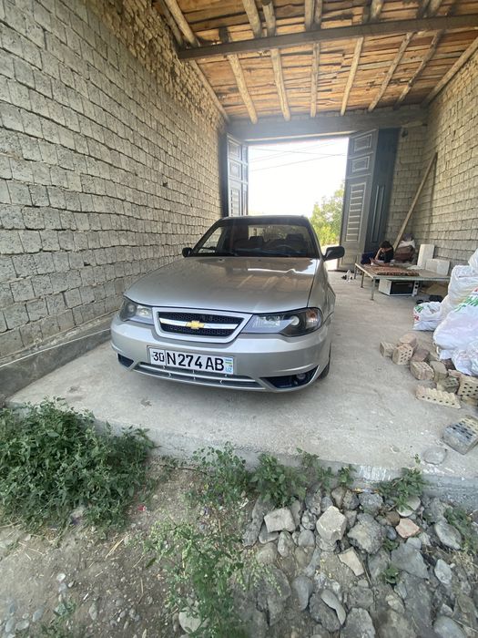 Yili 2008 kraska 3detalida bor motor karobka zor balon yangi metan 100
