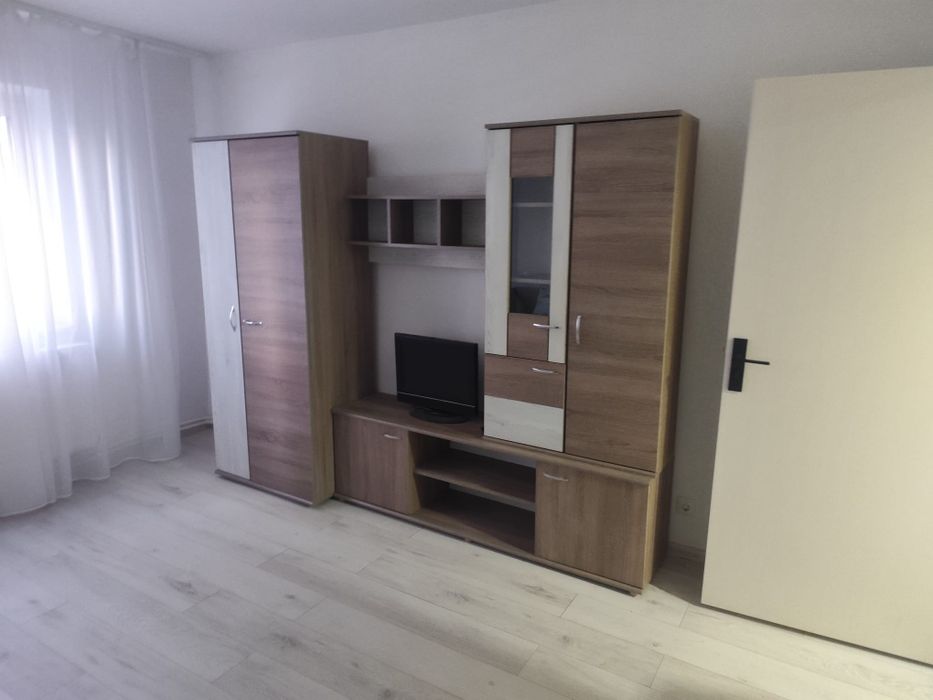 Vând apartament cu 2 camere
