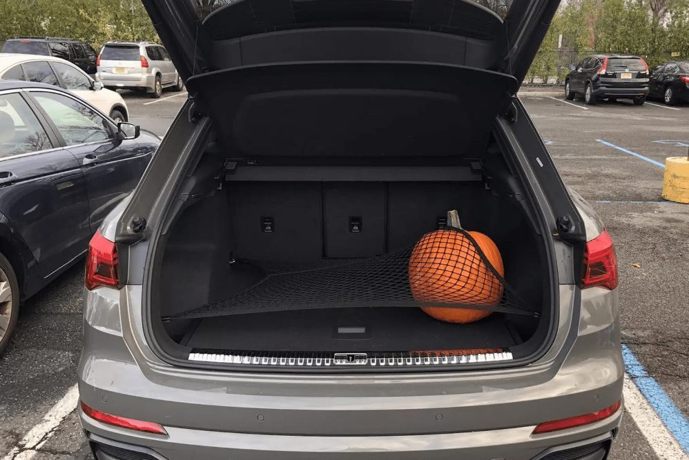 Кора за багажник за Audi Q3 F3 2018 - 2025 - черен цвят