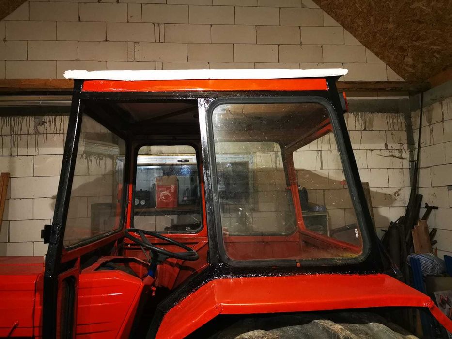 Parbriz tractor romanesc Leut