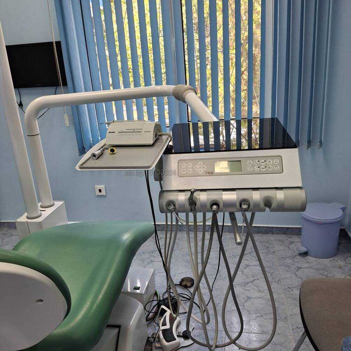 Стоматологичен стол Takara Belmont модел PROCIA