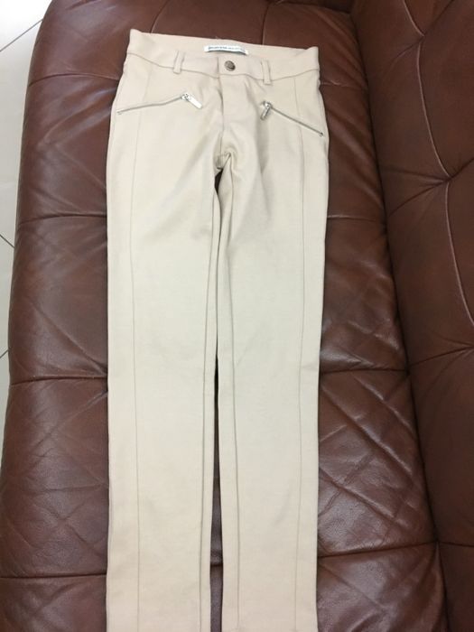 Pantaloni "Stradivarius" exceptionali+cadou