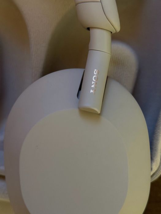 Caşti Sony WH-1000XM5