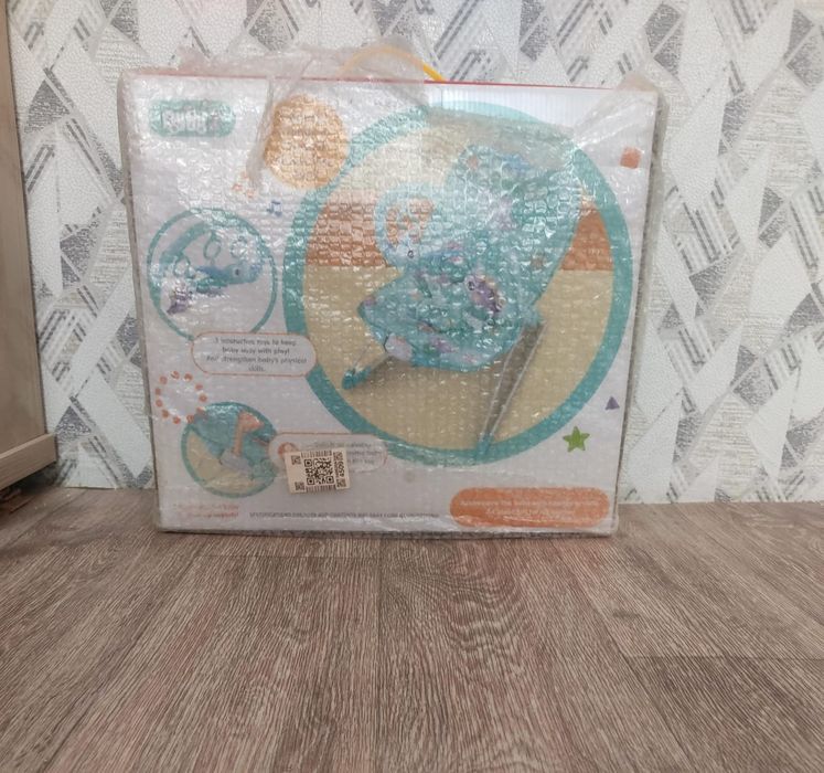 Шезлонг-качалка детский