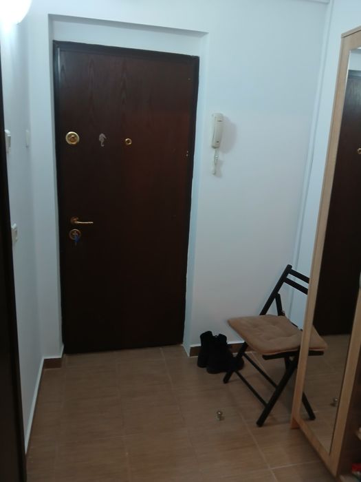 Garsonieră de închiriat