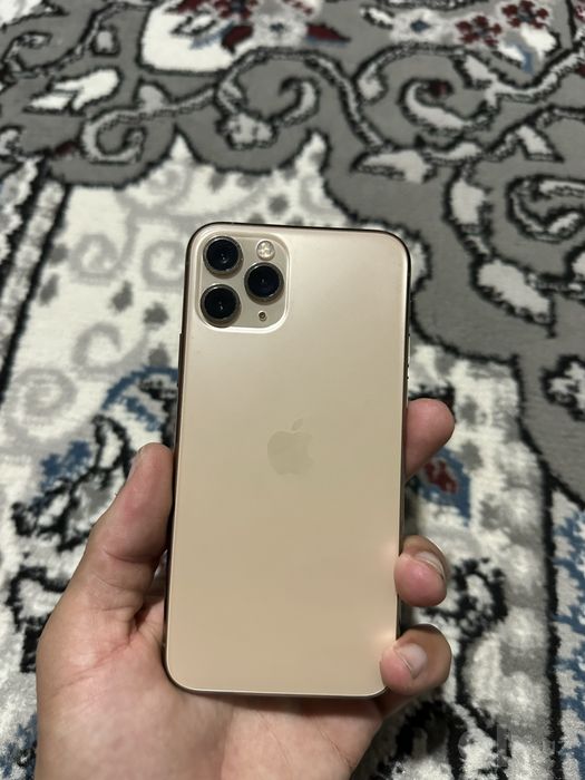 Iphone 11 pro gold  obmen