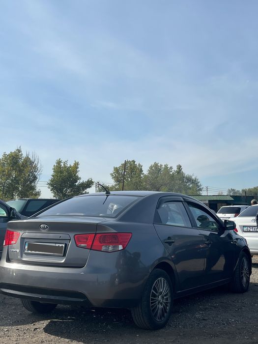 Kia cerato срочно