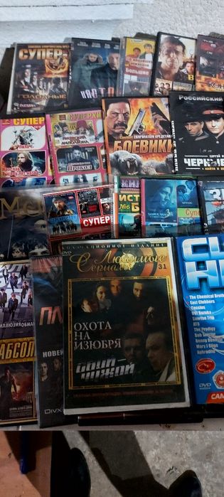 Видео диски     продам