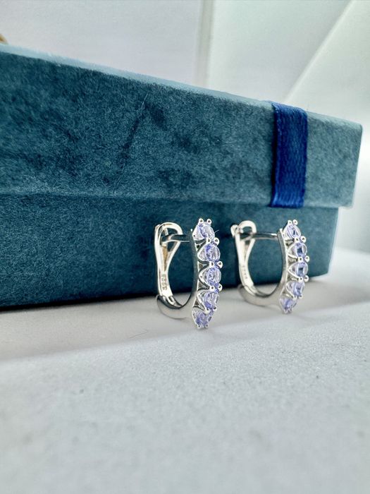 Сребърни обеци с танзанит