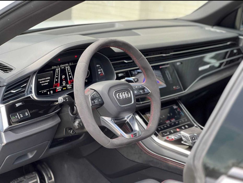 Audi RSQ8 700CP Alb