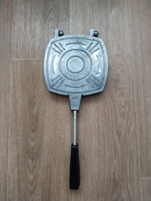 Вафельница советская