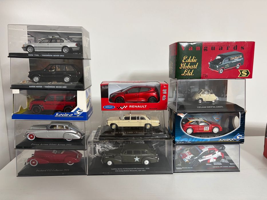 Machete auto 1:43