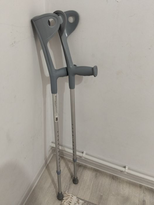 Костыли б/у сатылады