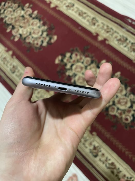 iPhone 11 holati yaxshi