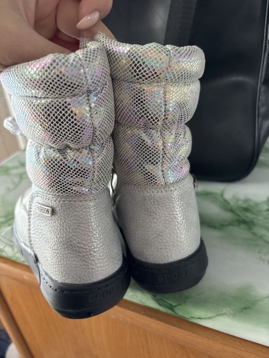 Сапожки для девочки