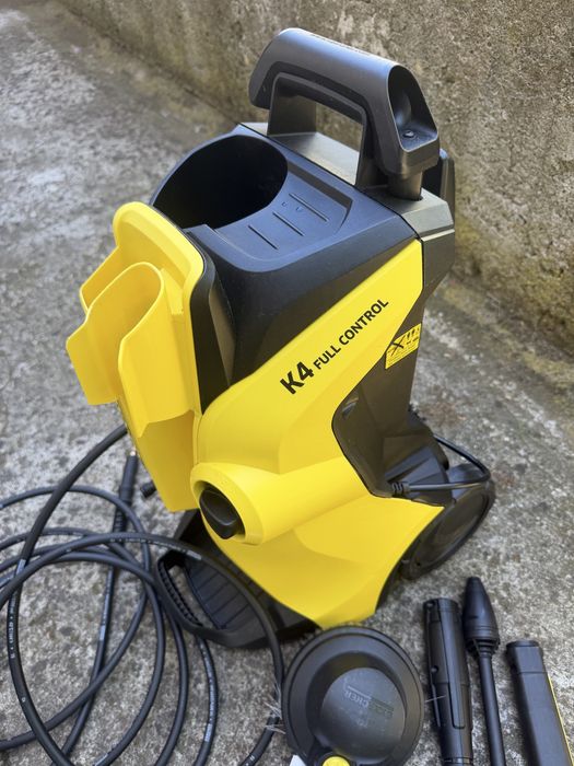 Karcher K4 Full Control + Car-Kit