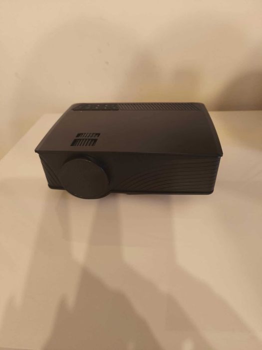 Нов проектор HDMI