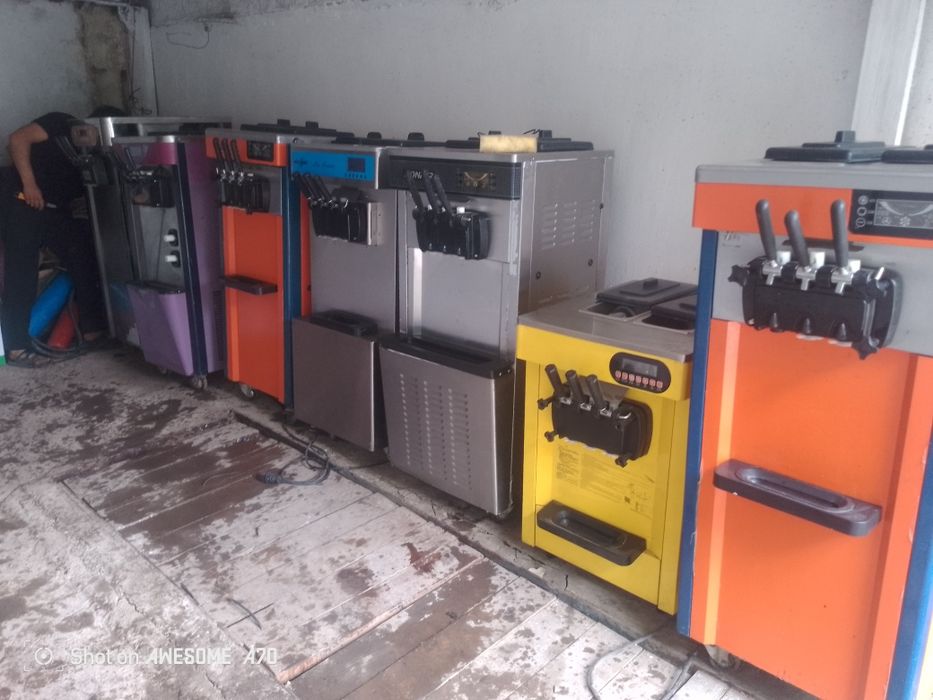 Морожный апарат мороженое