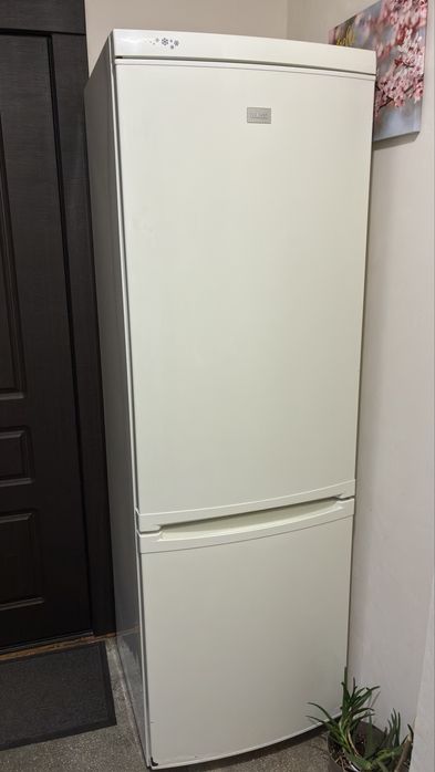 Frigider combina frigirifica