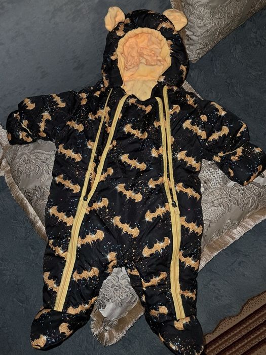 Продам куртки детские