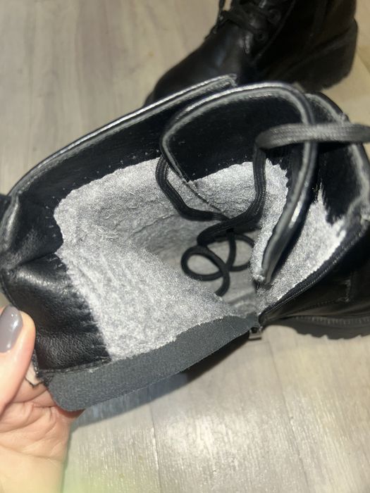 ПРОДАМ ботинки зимние