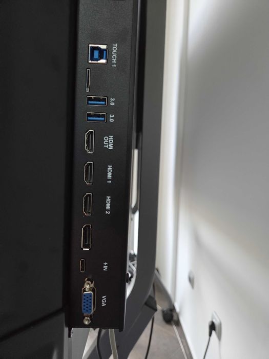 Интерактивен дисплей 86" 4K Wi-Fi 6E