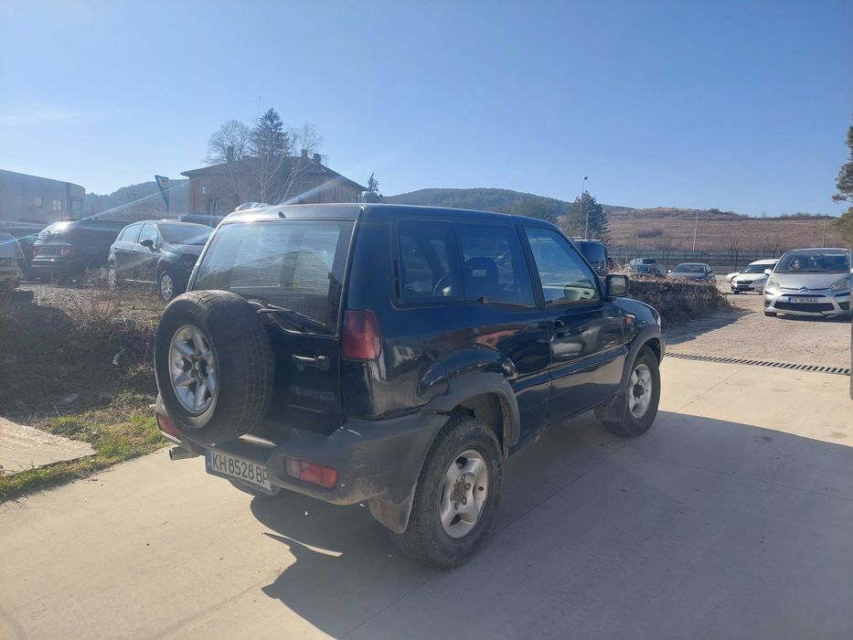 Nissan Terrano 2.7 TDI , Нисан Терано на части!
Май 1999