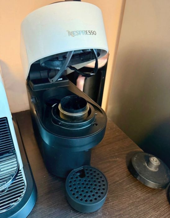 Espressor Vertuo Pop Coconut White