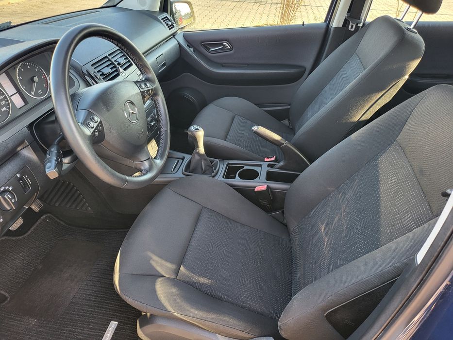 Mercedes - Benz A Class facelift, 2009, benzina, 143000 km