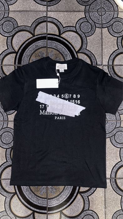 tricou maison margiela