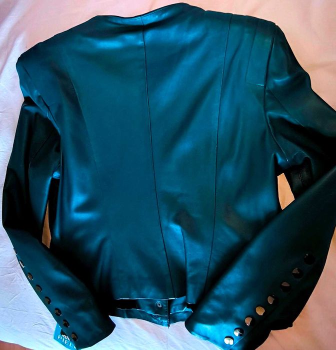 Geaca noua cu eticheta din Piele Naturala pentru femei, XL, marime 44