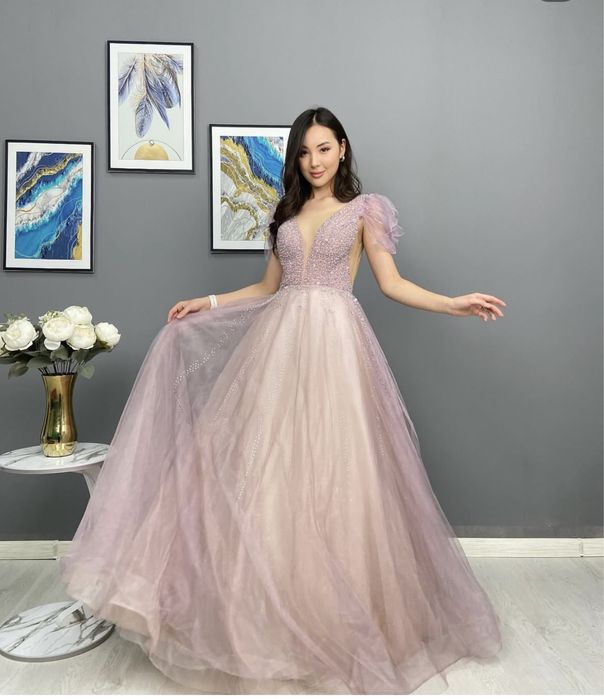 Вечерние платья