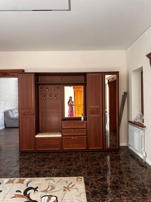 Шкаф для прихожей