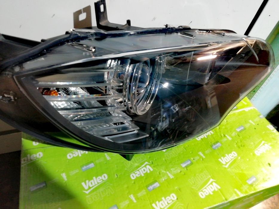 Фар Фарове за БМВ Х6 Е71 Е72 Х5 М Е70 / BMW X6 E71 E72 X5 M E70 Bi-Xen